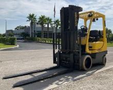 2019 HYSTER 50 FORTIS FORKLIFT MODEL S50FT, LP POWERED, MAX HEIGHT 240in, TILT, SIDE SHIFT,