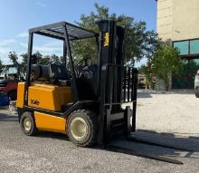 YALE FORKLIFT MODEL GLP040AENUAE079, LP POWERED, APPROX MAX CAPACITY 4000LBS, MAX HEIGHT 168in, T...