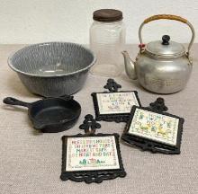 Vintage Kitchen Lot