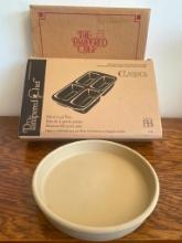 Group of 3 Pampered Chef Baking Pieces
