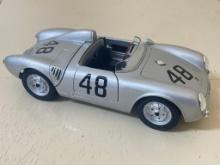 Maisto Porsche 550 A Spyder Die Cast Car