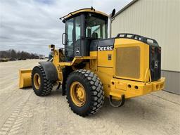 DEERE 444J