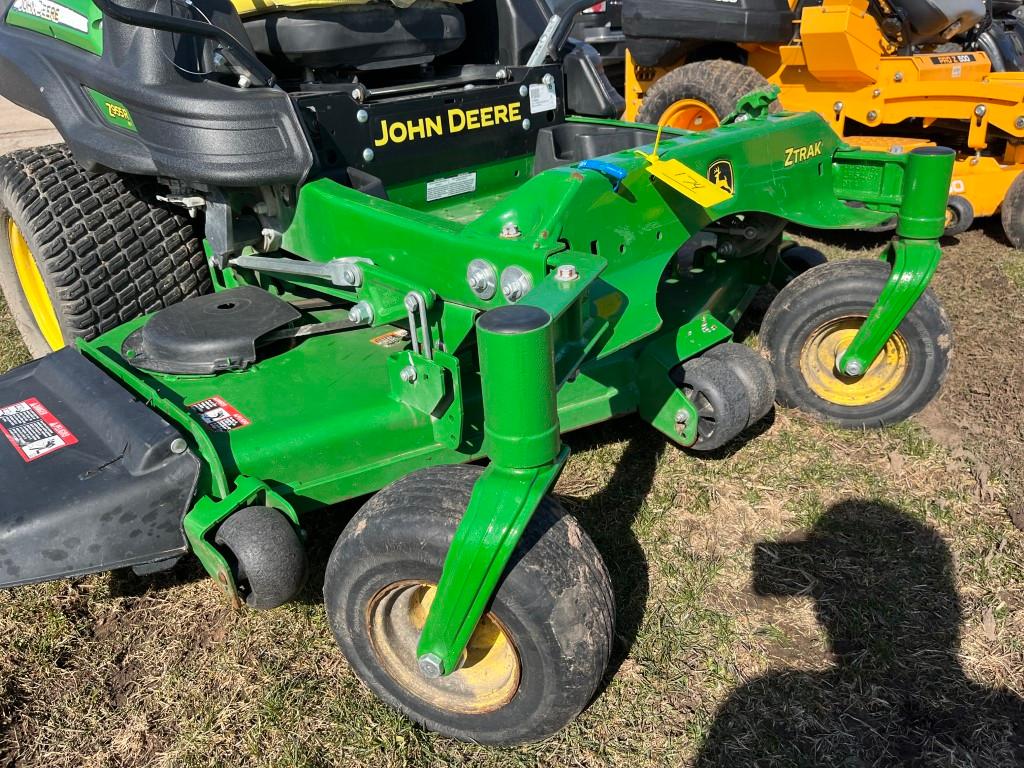 2020 John Deere Z955R Zeroturn