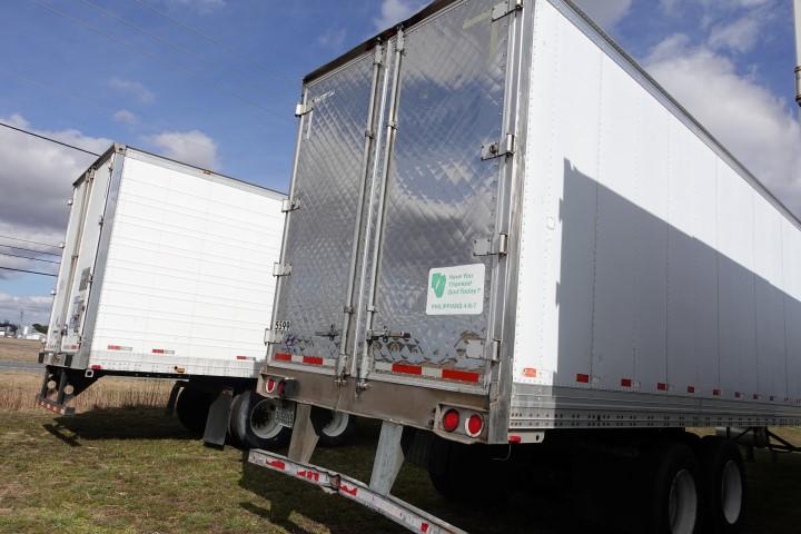 #1302 2005 HYUNDAI REEFER TRAILER 53' 102 WIDE CARRIER REEFER UNIT 65000 LB