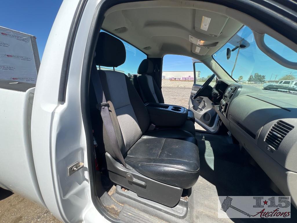 2009 Chevrolet Silverado Pickup Truck