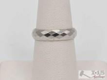 14K White Gold Faceted Band, 4.39g