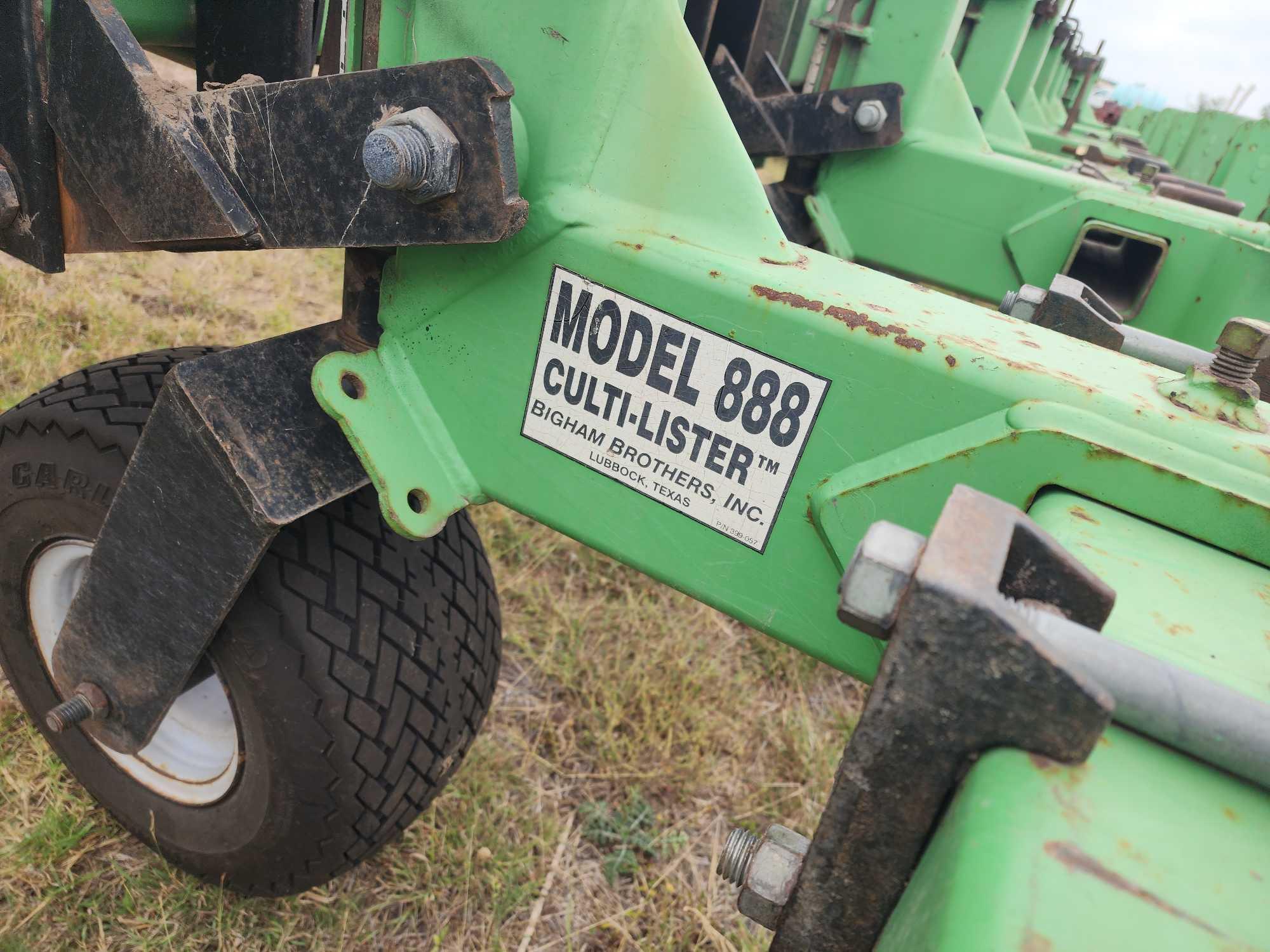 Model 888 Cultivator/Lister