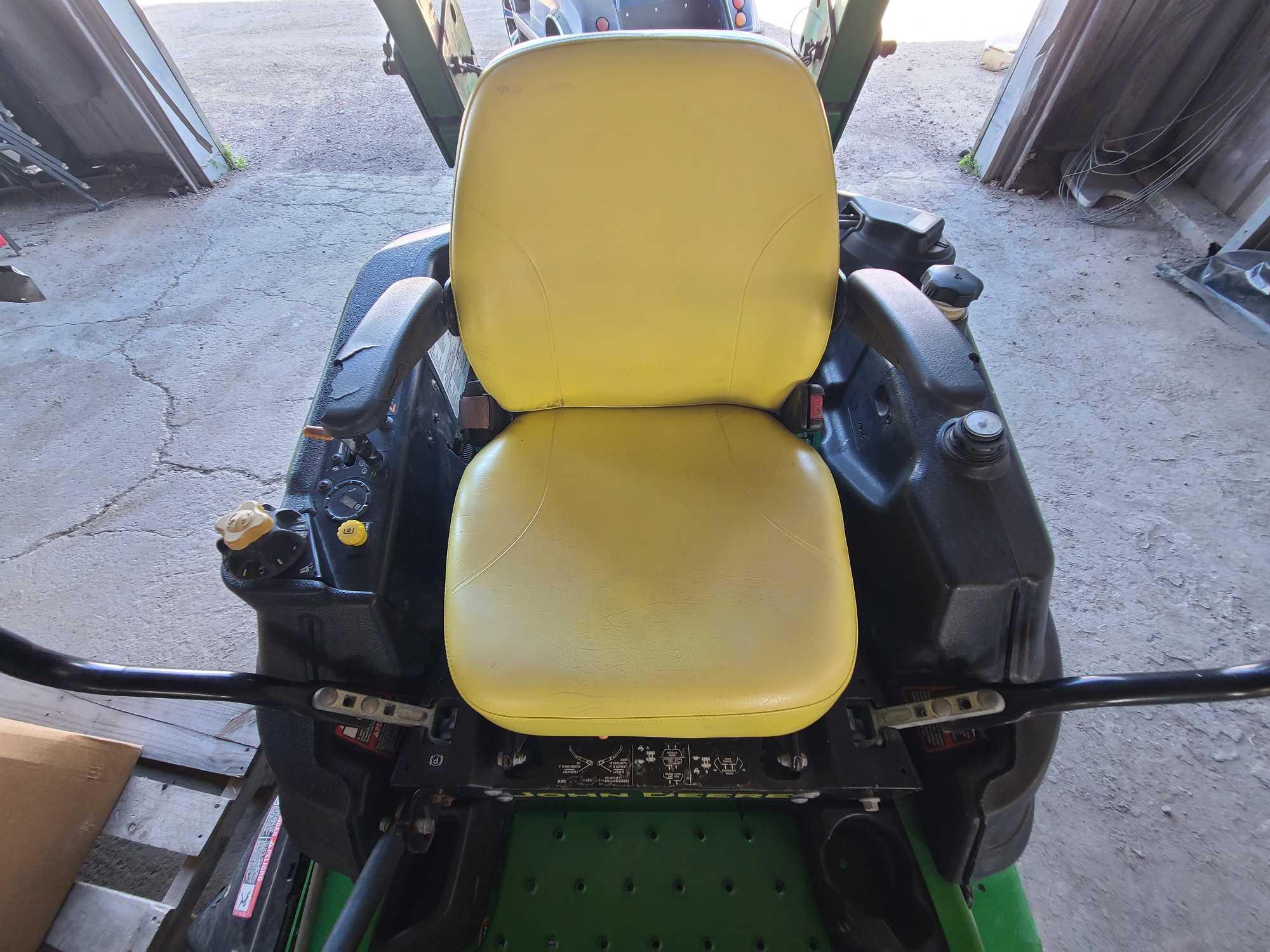 John Deere Z915B 48in. Commercial Mower