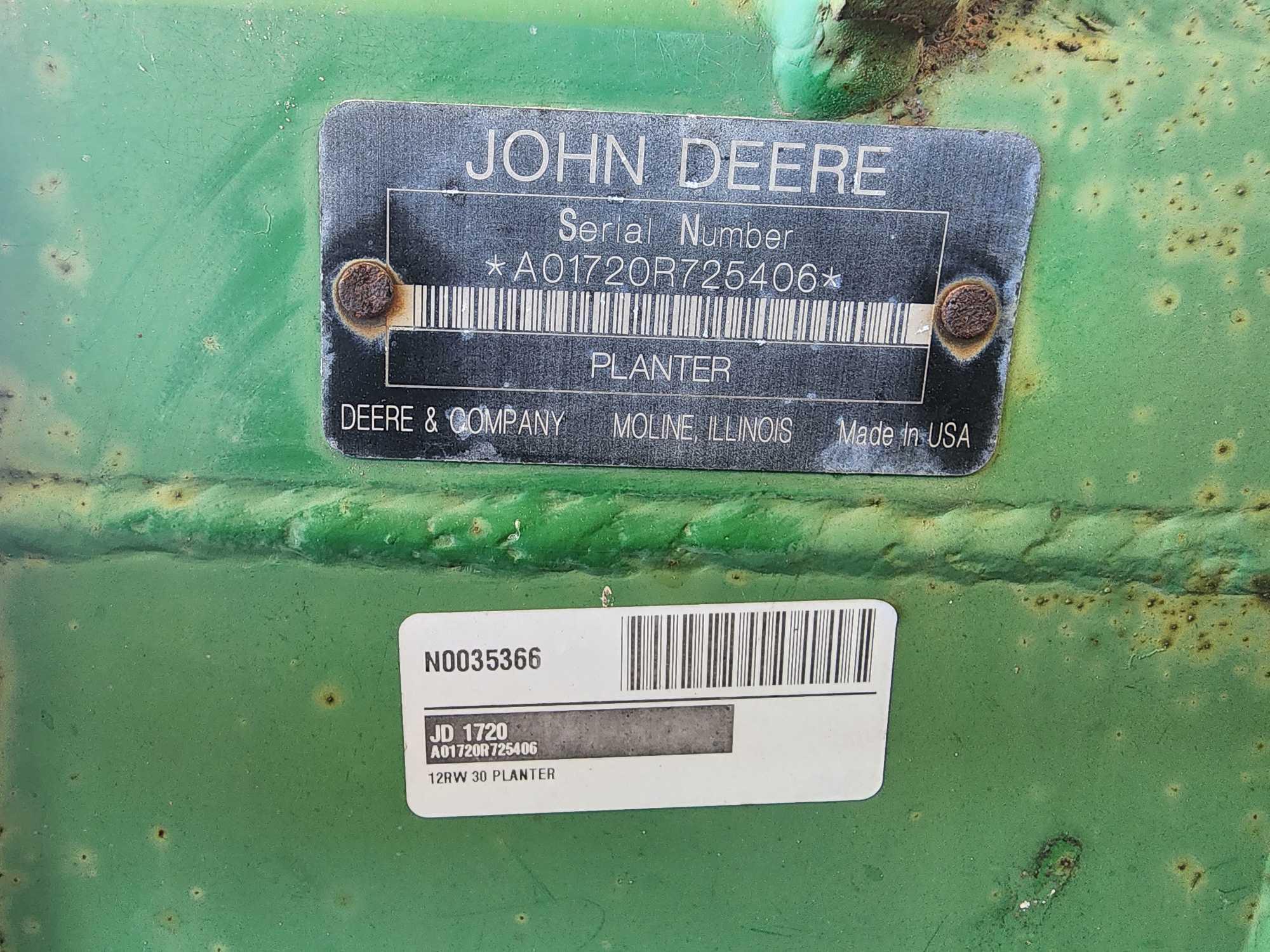 John Deere 1720 MaxEmerge XP 12-Row Planter...Srl #A01720R725406 w/JD Computer Monitor
