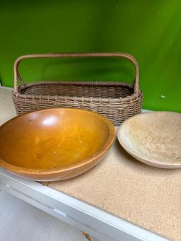 feed sack wood bowls baskets wood plane primitives