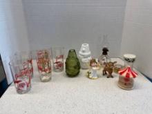 Vintage Christmas lot including two Fenton Santa fairy lamps