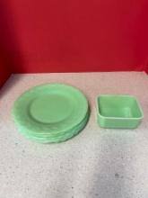 Jadeite six plates one refrigerator jar