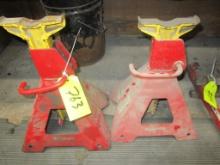 Pair of Snap-On 5 Ton ratcheting jack stands