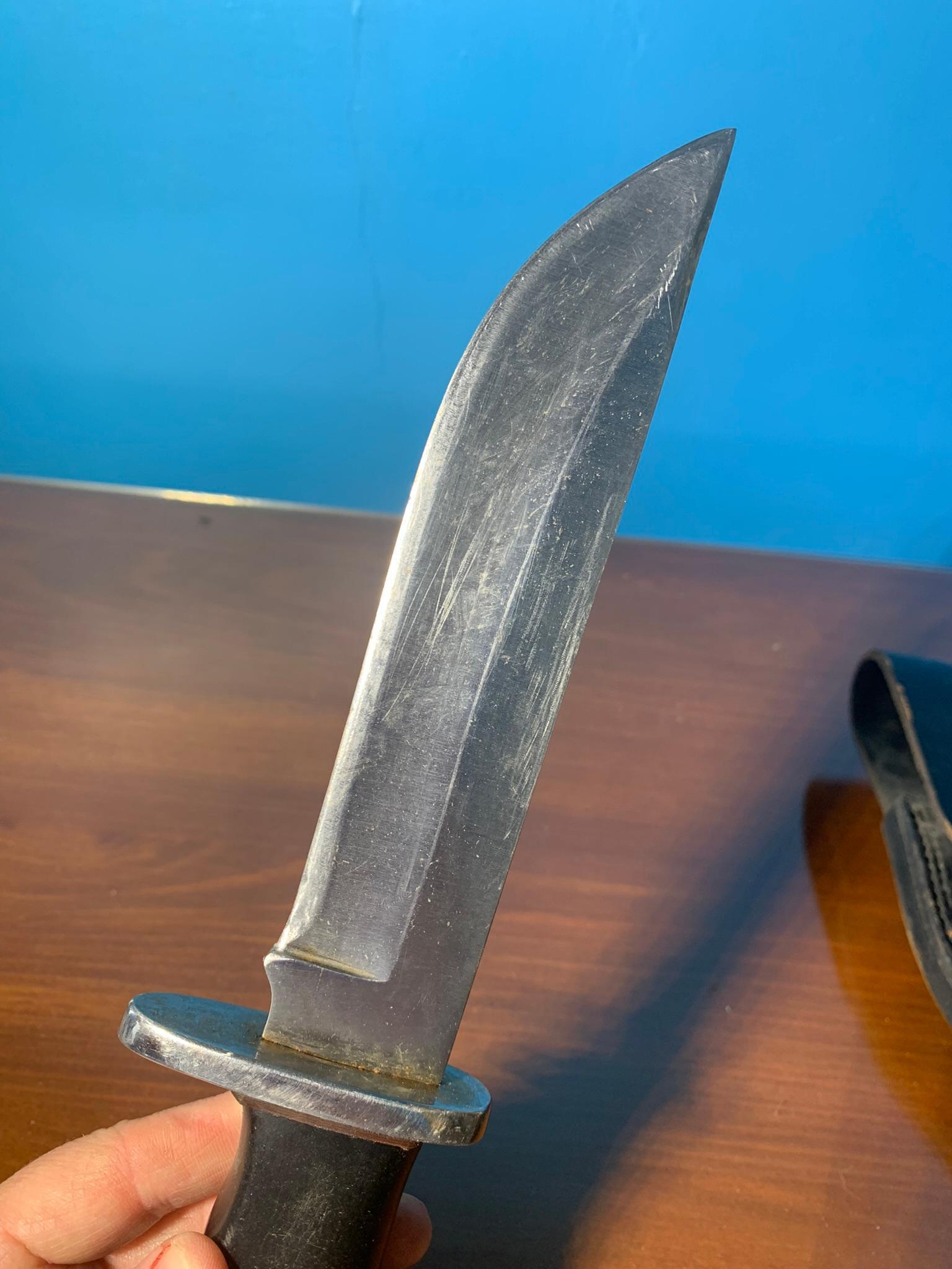 Buck Knife with Sheath