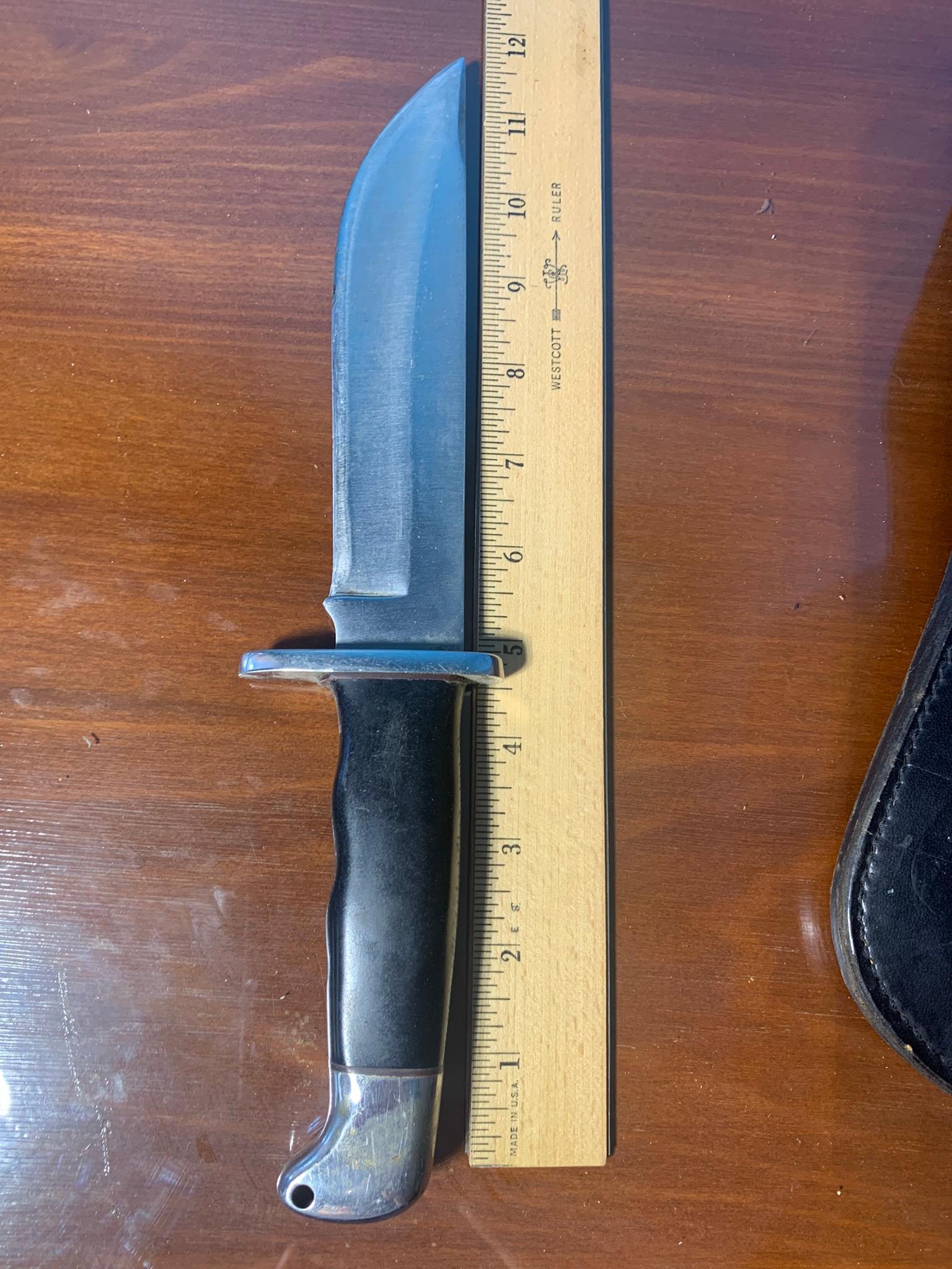 Buck Knife with Sheath