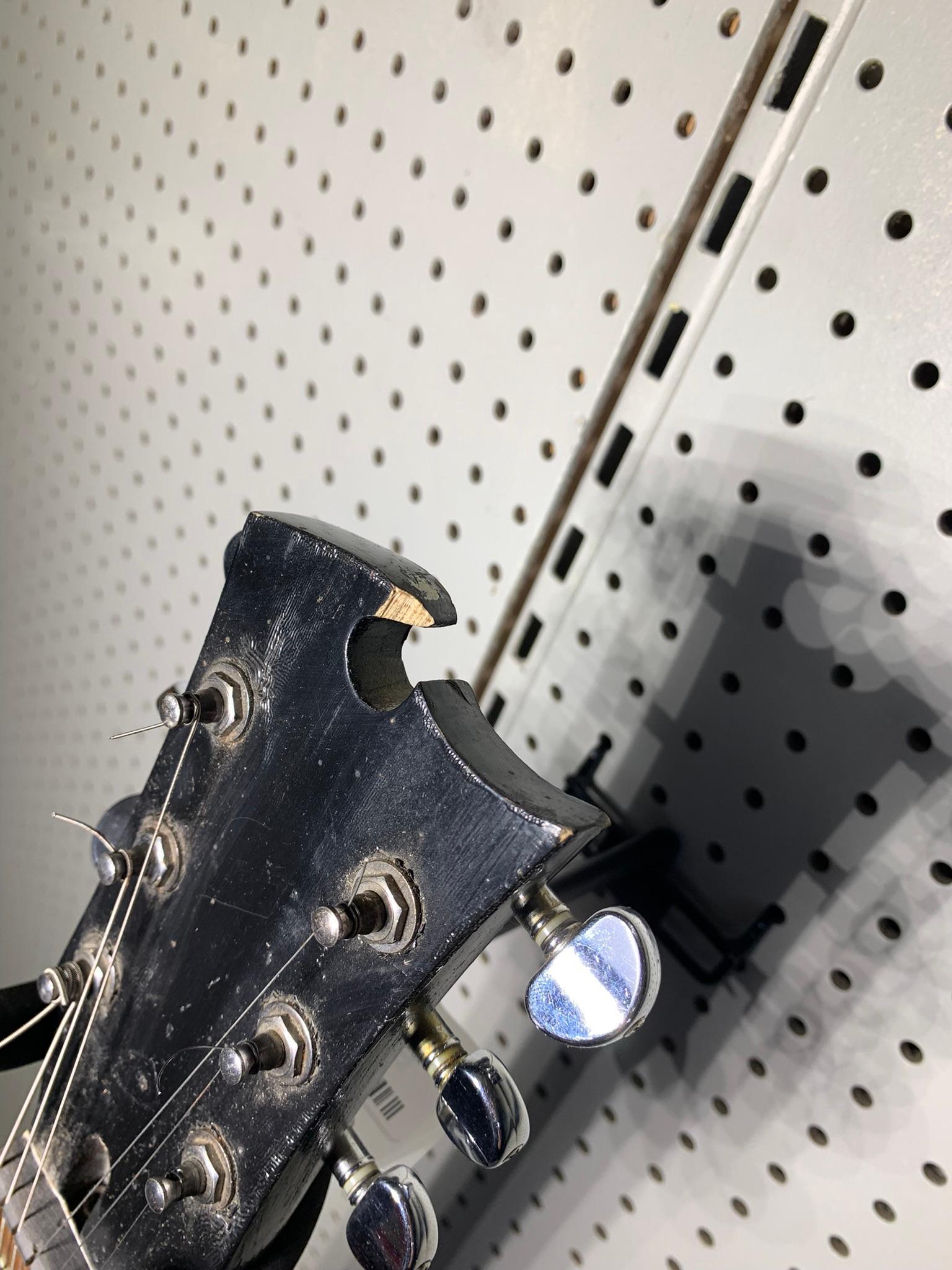 Les Paul (Headstock Broken) Electric Guitar