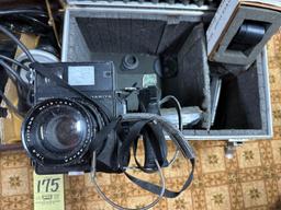 Mamiya Universal Camera and light kit
