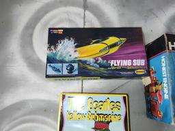 Model Kits Flying Sub, The Beatles, Honest Engine, XKE