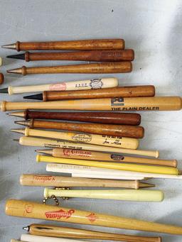 Advertising Baseball Bats Pens & Pencils Bob Feller, Wills, Chief Wahoo ,
