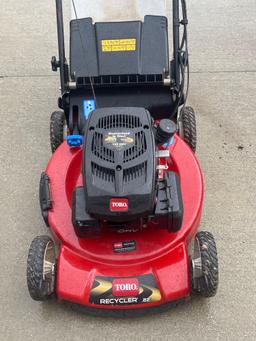 Toro Recycler 22in Self Propelled Push Mower with Electric Start