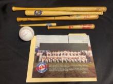 Canton Akron Indians, official team photo 1991, signed game ball, signed mini bat