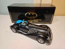 Batman Limited Edition 1/18 Scale 1940 Batmobile Roadster with Figure
