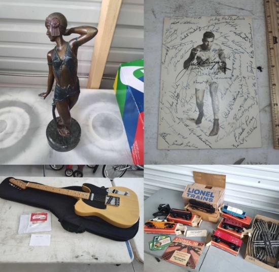 Guitar, Statue, Autograph, Misc. - 22642 - Jack