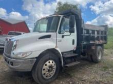 2005 International DT466 4300 single-axle dump truck