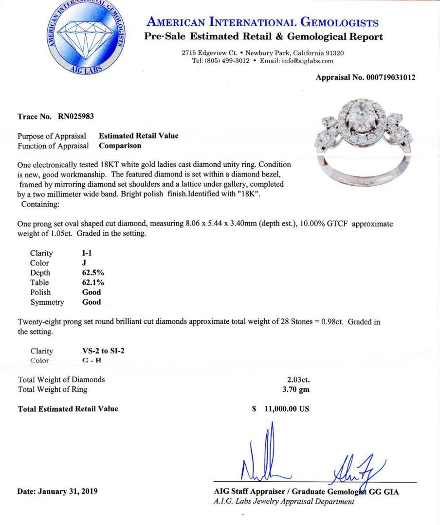 1.05 ctw CENTER Diamond 18K White Gold Ring (2.03 ctw Diamonds)
