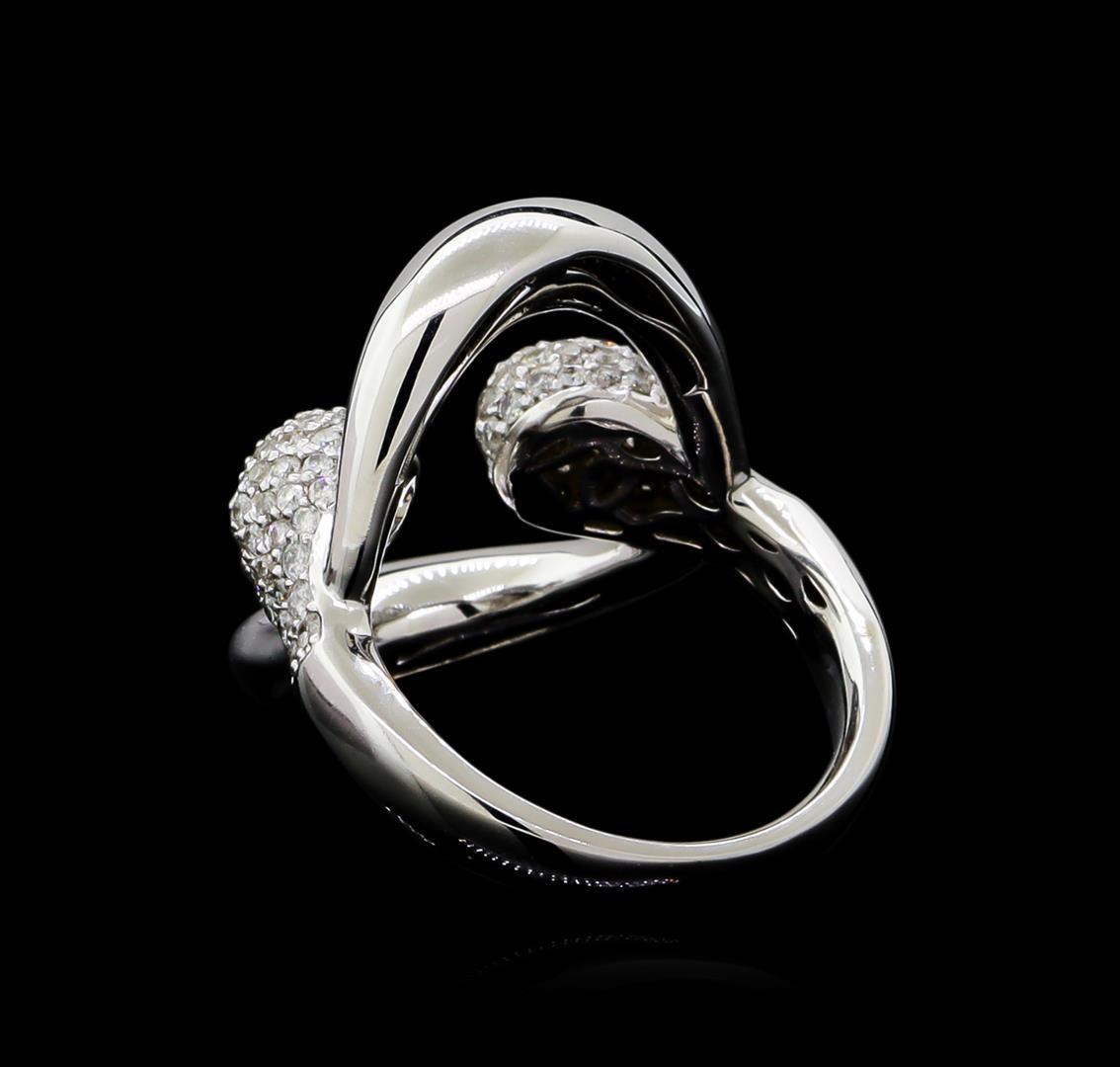 0.89 ctw Diamond Ring - 14KT White Gold