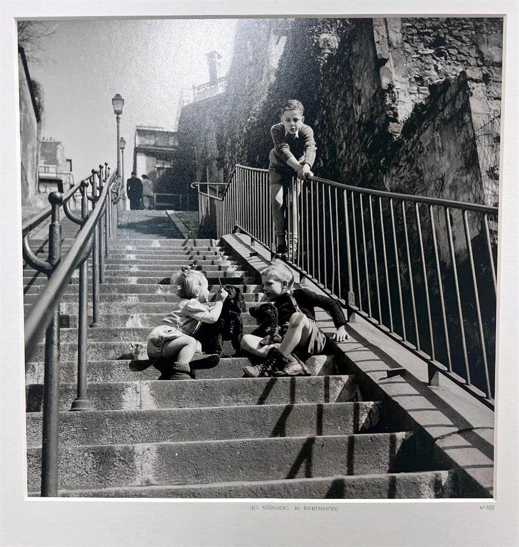 Steps of Montmartre Les Escaliers de Montmatre Kids Vintage Paris