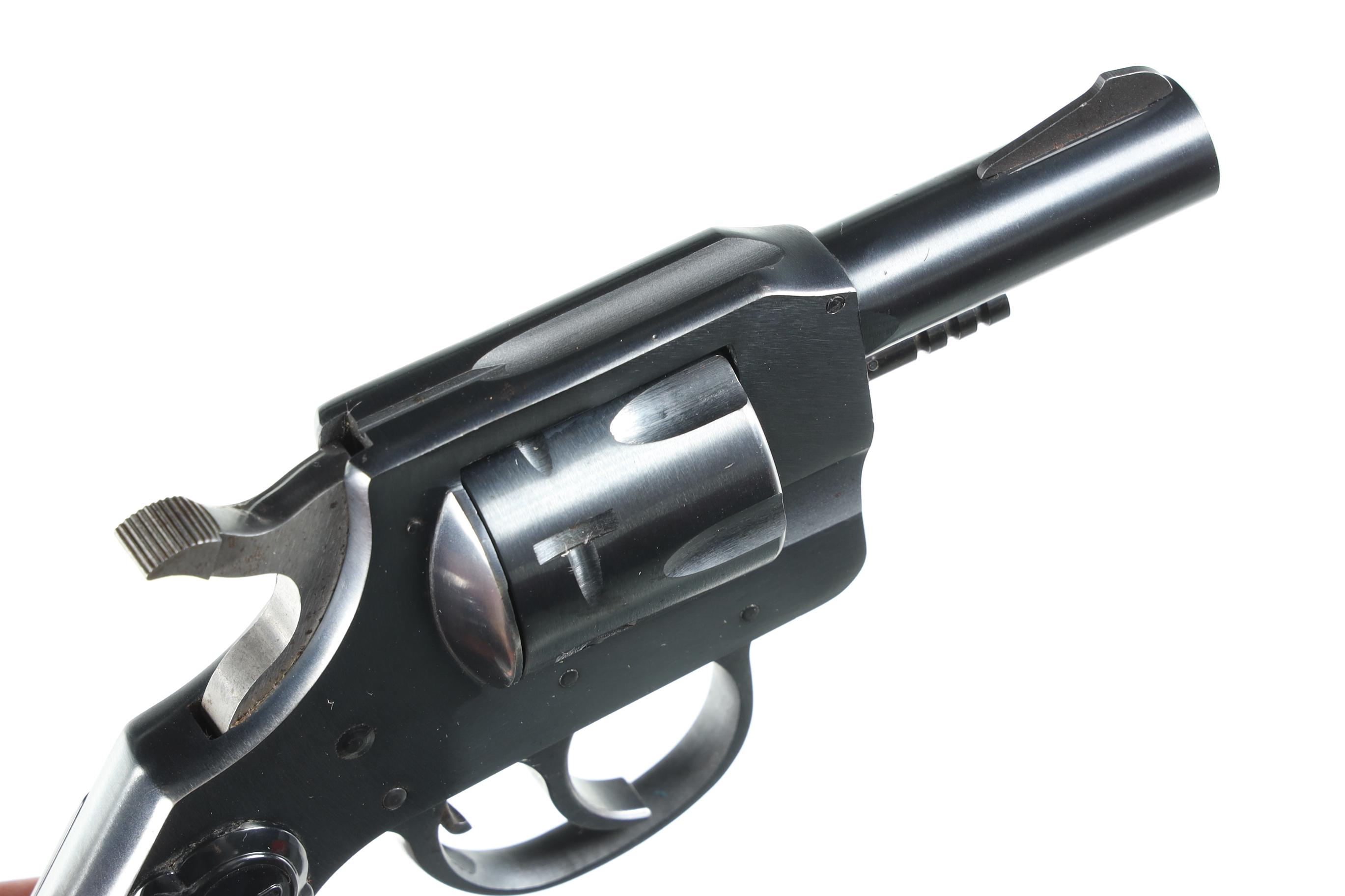 H&R 732 Revolver .32 S&W