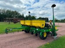 2005 John Deere 1780 6-row corn planter, 30" spacing, dry fertilizer, no till coulters, finger