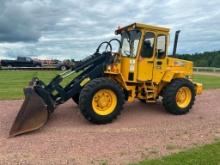 1992 Volvo/Michigan L30 wheel loader, cab w/heat, 15.5x25 tires, powershift trans, quick coupler