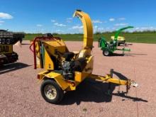 2016 Vermeer BC700XL portable wood chipper, Kohler 25hp gas engine, hyd feed rolls, rotating spout,