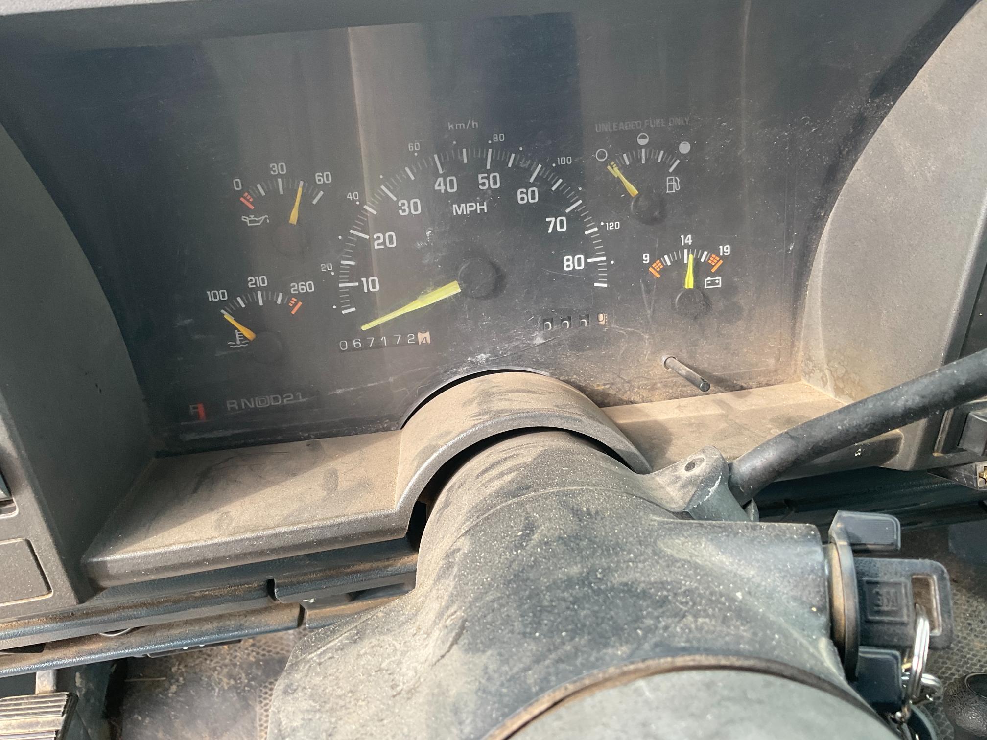 1993 Chevrolet 3500 Dump w/ Plow