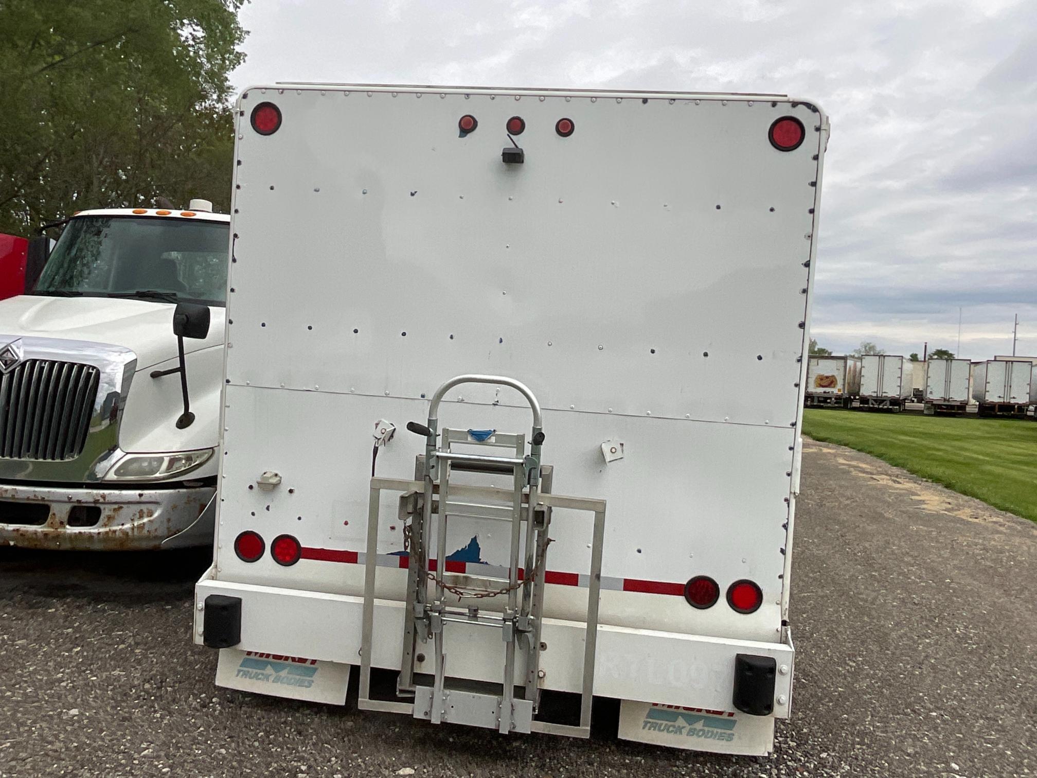 1985 CEN LP Tank Delivery Trailer