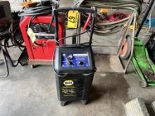 NAPA MODEL 90-155 BATTERY CHARGER