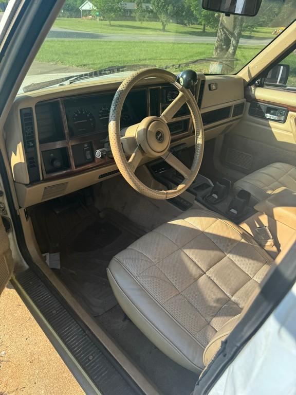 1993 Jeep Cherokee 4x4