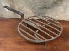 Late 18th Century Hand Wrought Round Swivel Grill