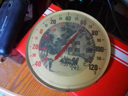 Outdoor temperature gauge