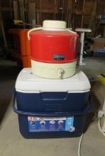 Coleman 28 Quart Cooler w/ Thermas 2g Water Cooler