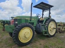 John Deere 7210