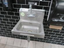 STAINLESS STEEL HAND SINK