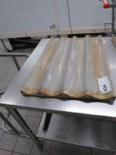 4-CHANNEL BAGUETTE PANS