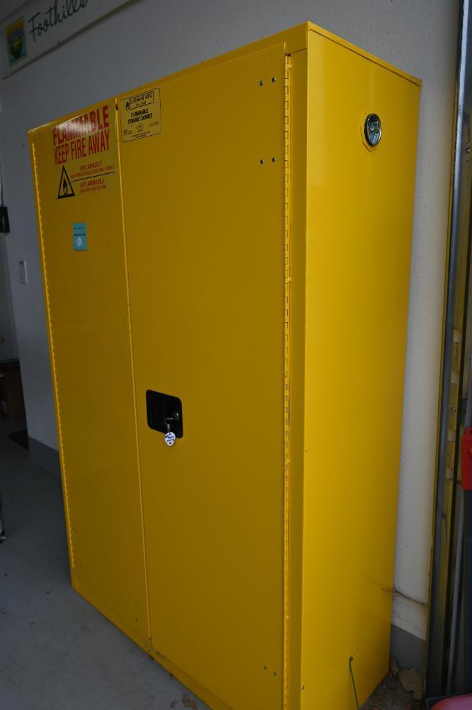 Durham FM Approved 1045-50 Welded 16 Gauge Steel Flammable Cabinet