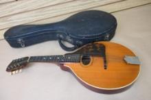 Early Gibson Style A Mandolin with Hard Case