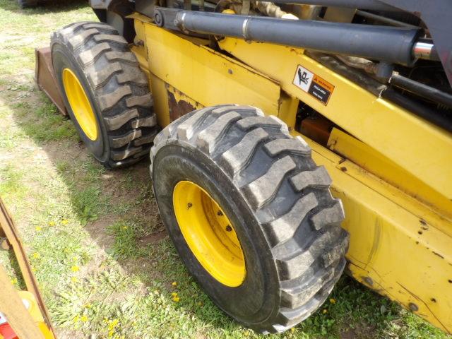 New Holland LS190 Skid Steer, OROPS, High Flow, 2 Speed, New Large 14-17.5