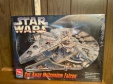 Star Wars Millennium Falcon Ertl Model