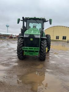 2021 John Deere 8R250 MFWD Tractor With 720 Hrs (pin + manual inside)